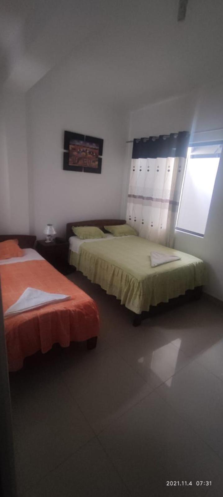 Hospedaje Renzo Tarapoto Esterno foto