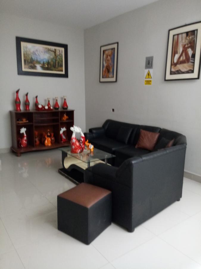 Hospedaje Renzo Tarapoto Esterno foto