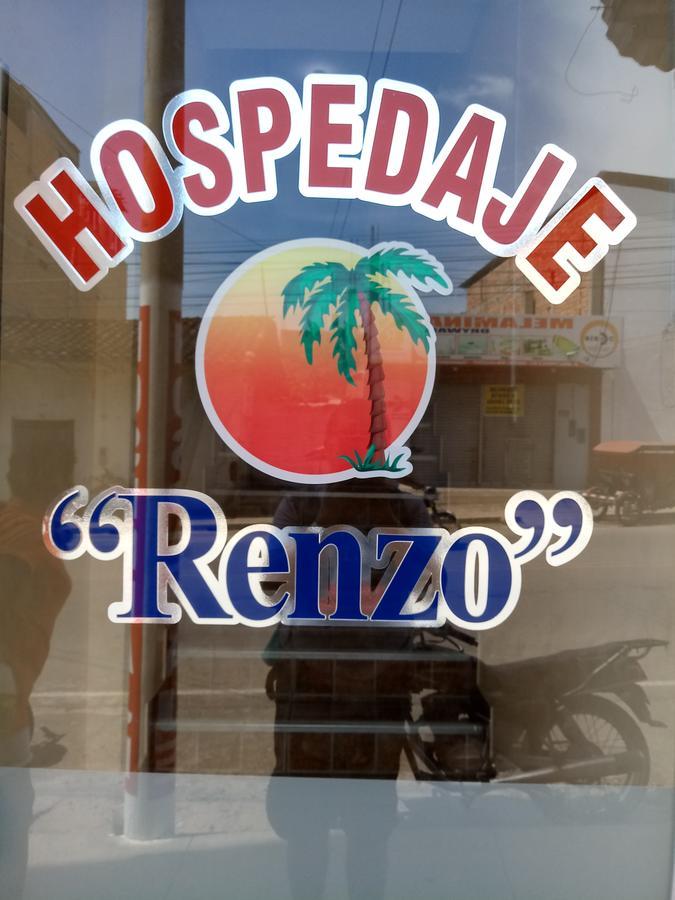 Hospedaje Renzo Tarapoto Esterno foto